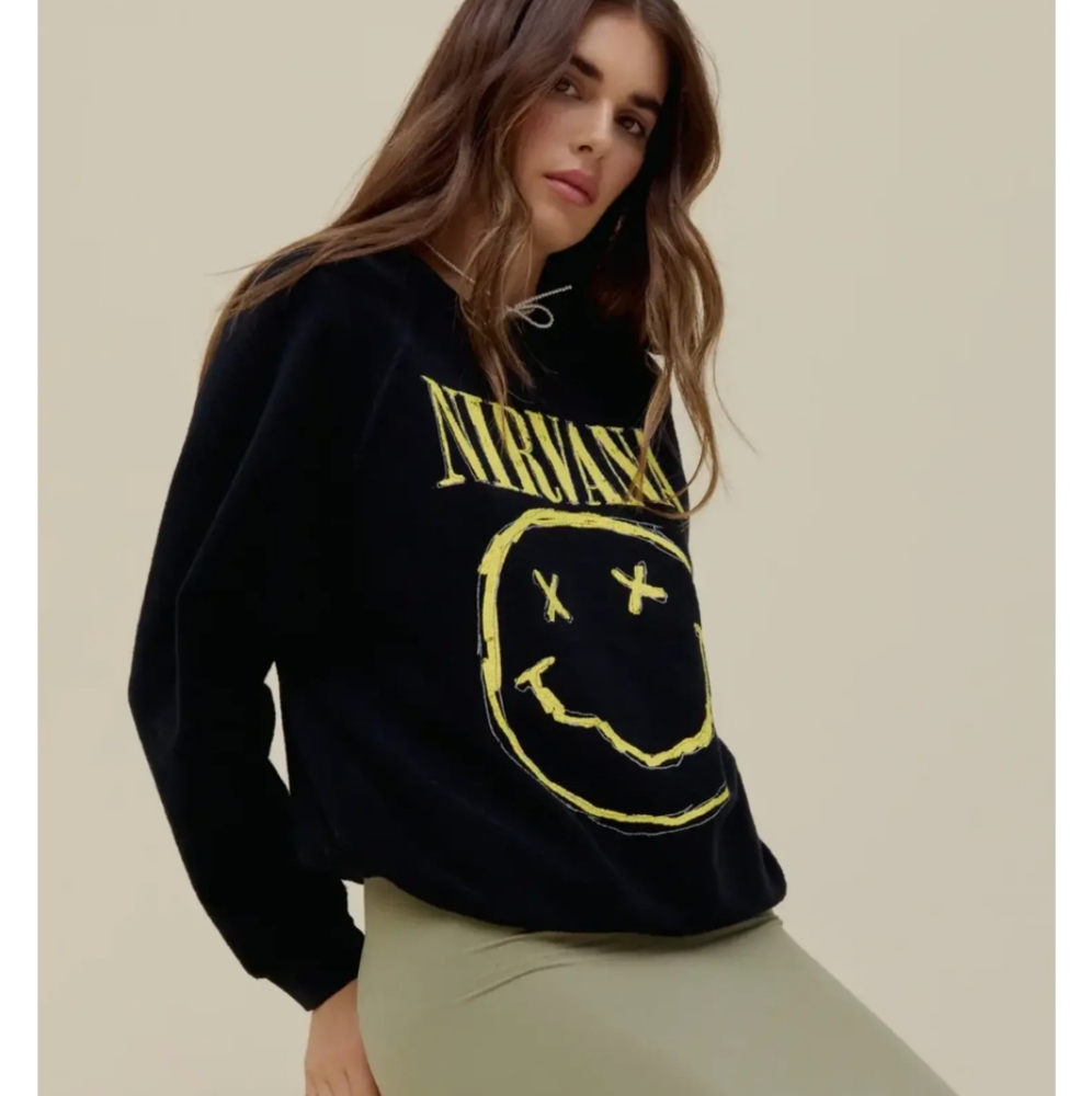 Daydreamer Nirvana Smiley Sweatshirt Black Onyx Size Small NWT Grunge